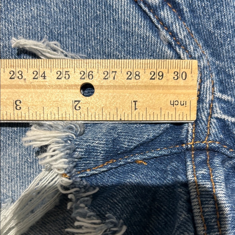 Levi's Distressed Blue Jean Shorts - Picture 5 of 6